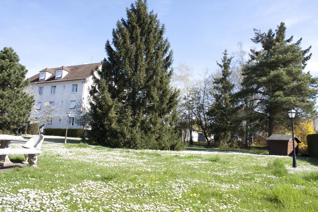 Belvedere Montargis Amilly Amilly  Exterior photo